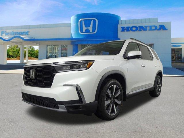 new 2025 Honda Pilot car