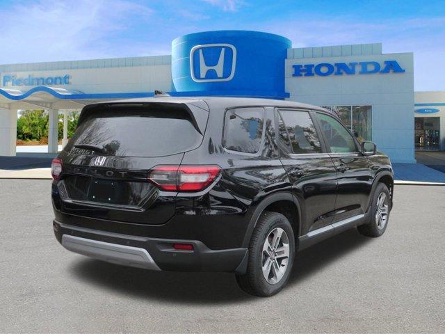 new 2025 Honda Pilot car