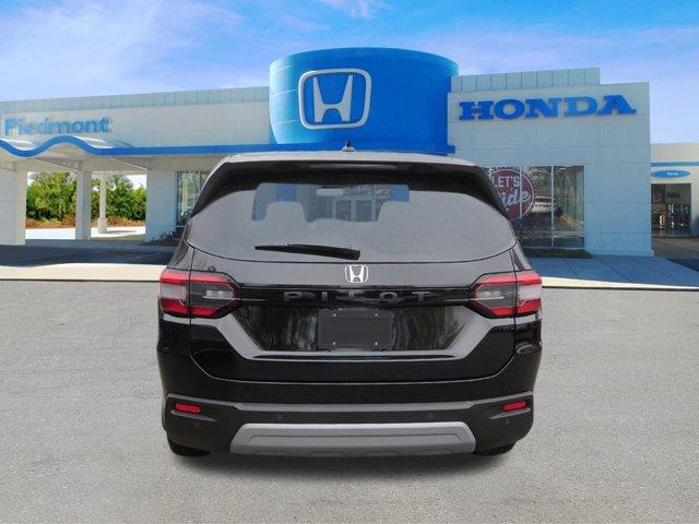 new 2025 Honda Pilot car