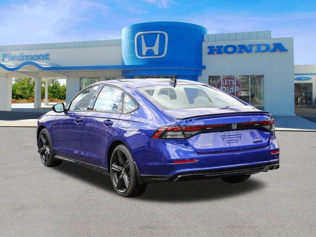 new 2025 Honda Accord Hybrid car