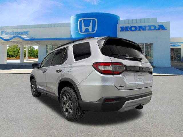 new 2025 Honda Pilot car