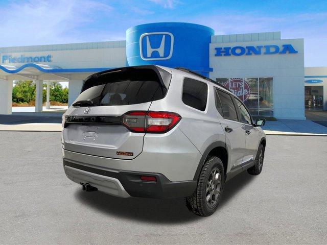 new 2025 Honda Pilot car