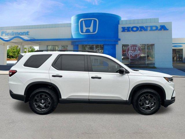 used 2024 Honda Pilot car, priced at $46,450