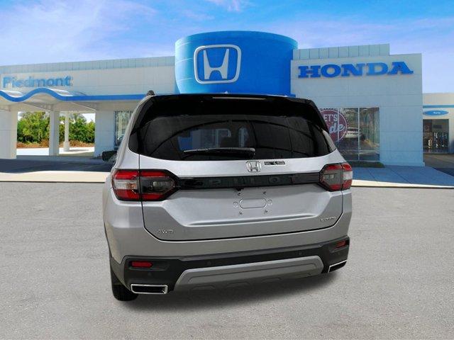 new 2025 Honda Pilot car