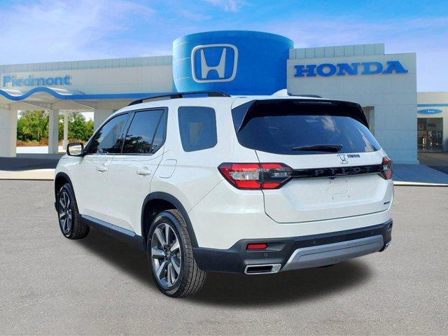 new 2025 Honda Pilot car