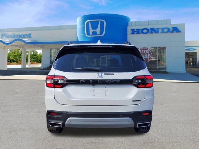 new 2025 Honda Pilot car