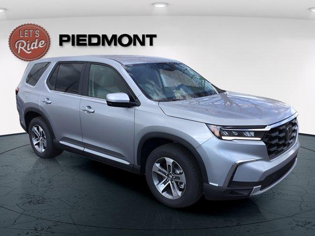 new 2025 Honda Pilot car