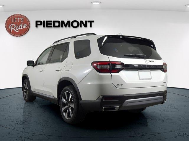 new 2025 Honda Pilot car