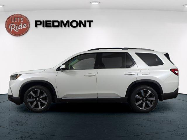 new 2025 Honda Pilot car