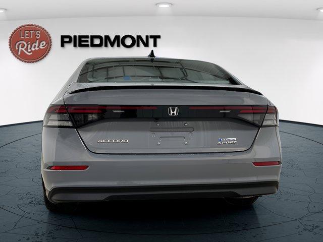 new 2025 Honda Accord Hybrid car