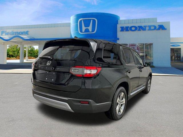 new 2025 Honda Pilot car