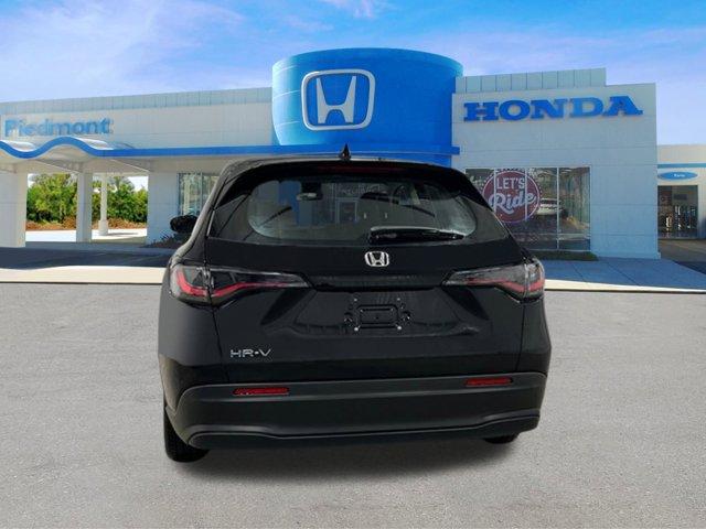 new 2025 Honda HR-V car