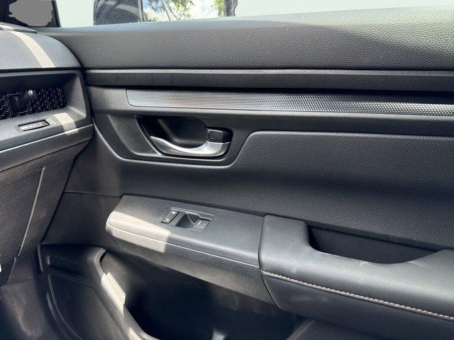 used 2025 Honda CR-V Hybrid car, priced at $38,950