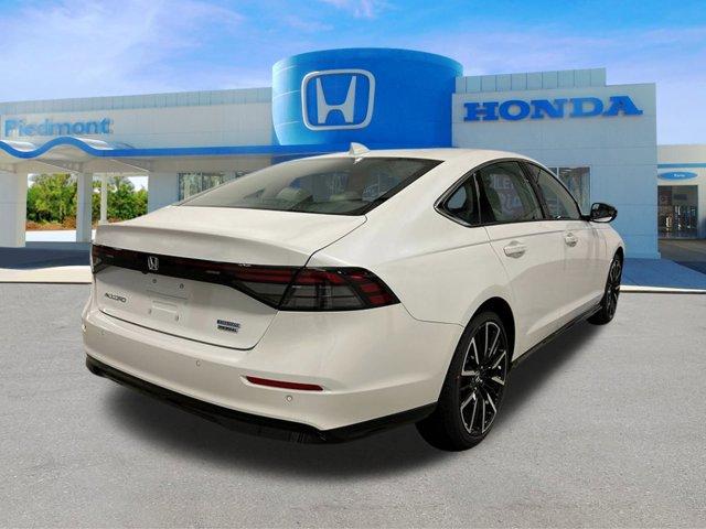 new 2024 Honda Accord Hybrid car