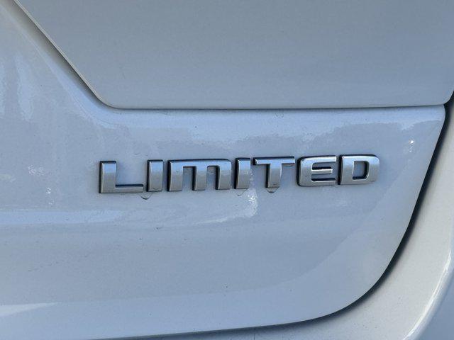 new 2025 Jeep Grand Cherokee car, priced at $52,340