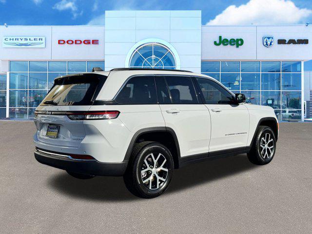 new 2025 Jeep Grand Cherokee car, priced at $52,340
