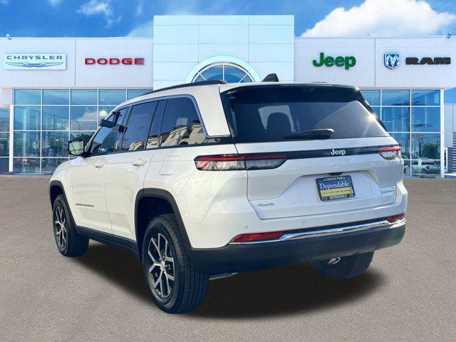 new 2025 Jeep Grand Cherokee car, priced at $52,340