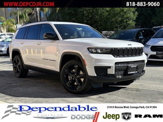 new 2024 Jeep Grand Cherokee L car, priced at $48,200