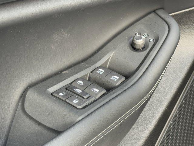 new 2025 Jeep Grand Cherokee car, priced at $45,280
