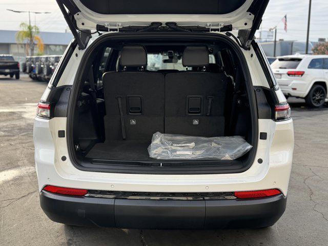 new 2025 Jeep Grand Cherokee L car, priced at $49,888