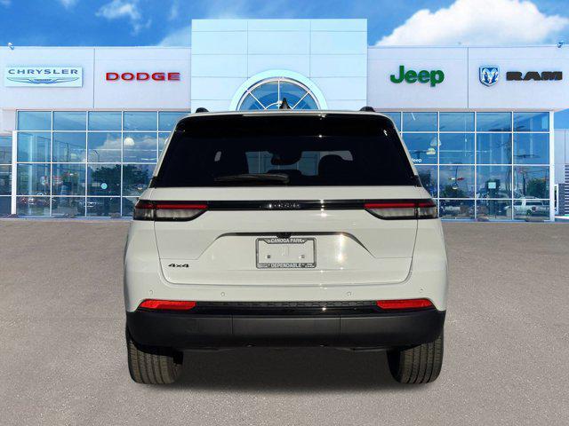 new 2025 Jeep Grand Cherokee car, priced at $47,660