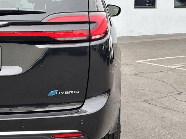 new 2023 Chrysler Pacifica Hybrid car, priced at $62,390