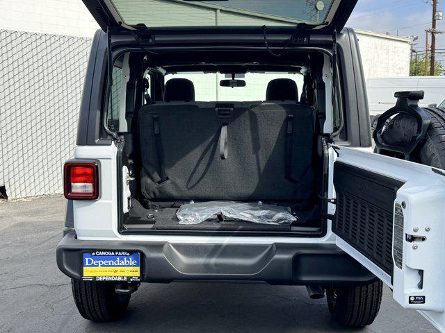 new 2025 Jeep Wrangler car, priced at $39,175