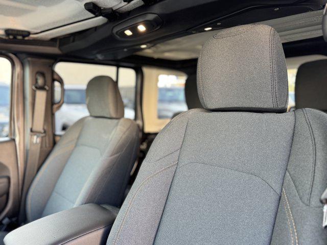 new 2025 Jeep Wrangler car, priced at $55,400