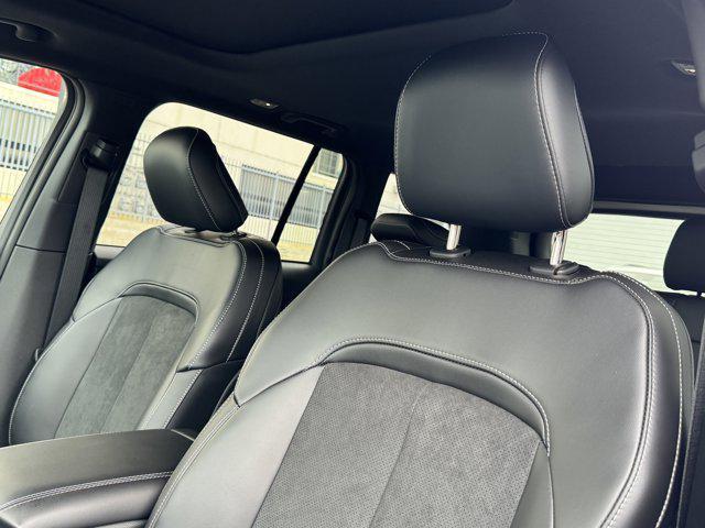 new 2025 Jeep Grand Cherokee car, priced at $46,225