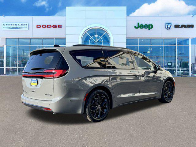 new 2025 Chrysler Pacifica car, priced at $53,340