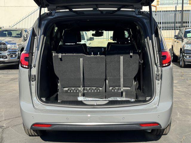 new 2025 Chrysler Pacifica car, priced at $53,340