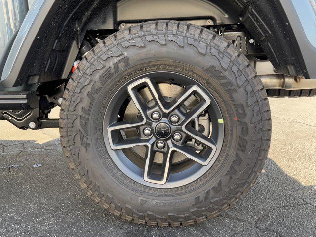 new 2025 Jeep Gladiator car, priced at $62,991