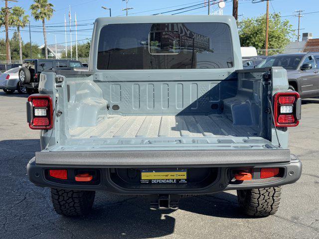 new 2025 Jeep Gladiator car, priced at $62,991