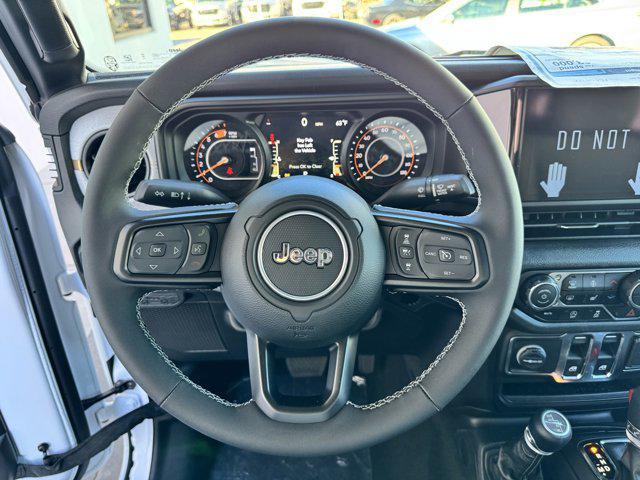 new 2025 Jeep Wrangler car, priced at $44,370