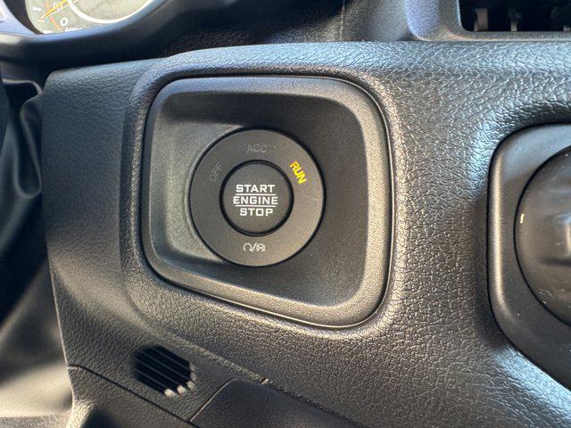 new 2025 Jeep Gladiator car, priced at $44,280