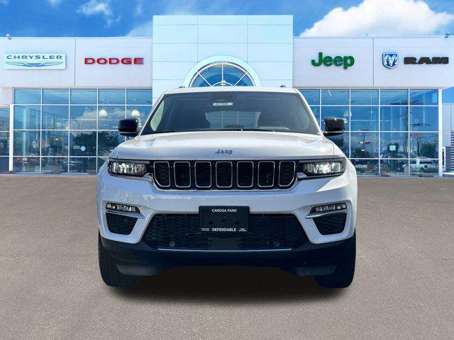 new 2023 Jeep Grand Cherokee car, priced at $44,160