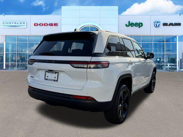 new 2025 Jeep Grand Cherokee car, priced at $47,660