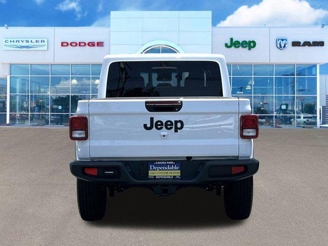 new 2024 Jeep Gladiator car, priced at $52,980