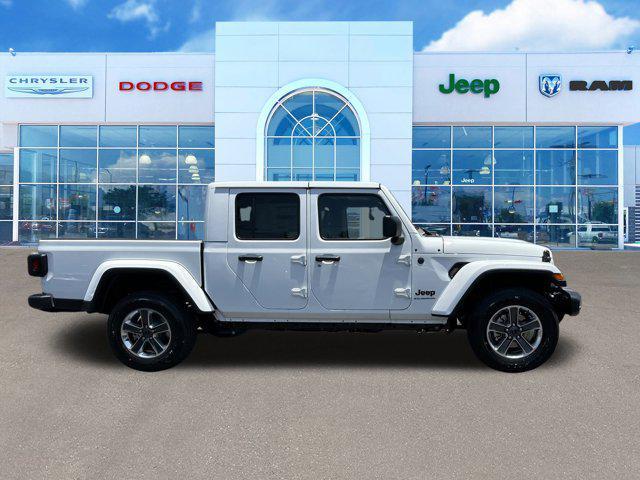 new 2024 Jeep Gladiator car, priced at $52,980