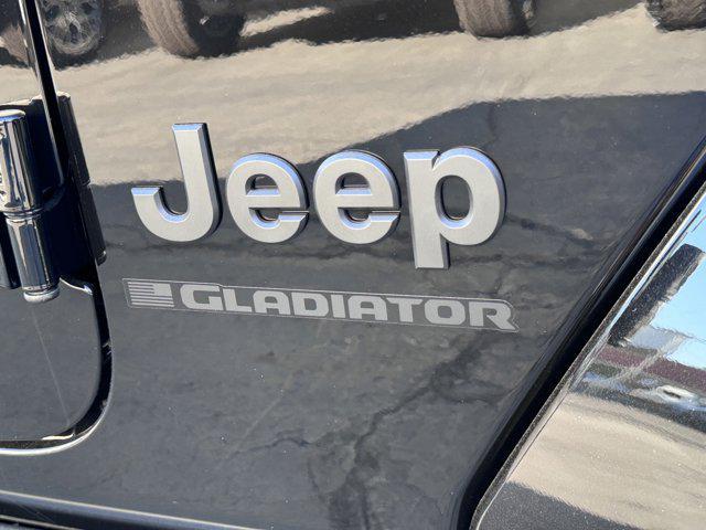 new 2024 Jeep Gladiator car, priced at $46,975