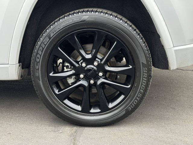used 2018 Jeep Grand Cherokee car, priced at $16,881