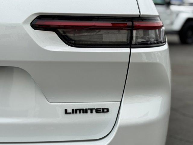 new 2025 Jeep Grand Cherokee L car, priced at $55,985