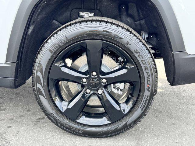 new 2025 Jeep Grand Cherokee L car, priced at $52,994