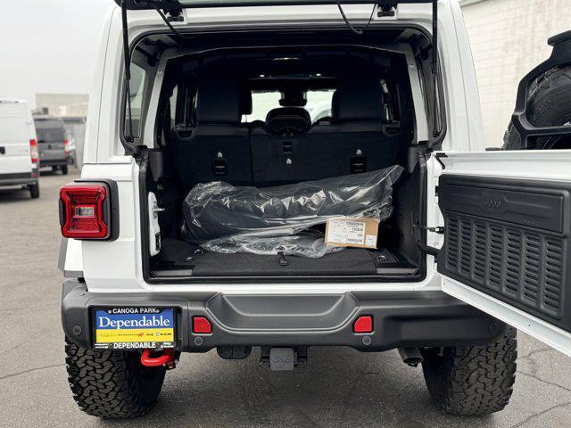 new 2025 Jeep Wrangler car, priced at $75,185