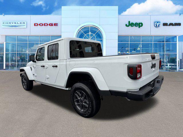 new 2025 Jeep Gladiator car, priced at $49,380