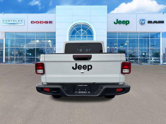 new 2025 Jeep Gladiator car, priced at $49,380