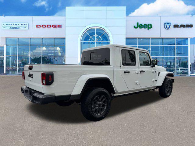 new 2025 Jeep Gladiator car, priced at $49,380