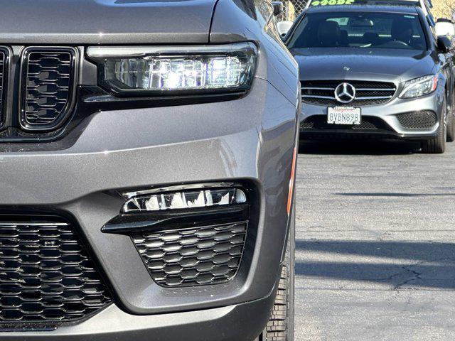 new 2024 Jeep Grand Cherokee car, priced at $49,861