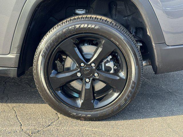 new 2025 Jeep Grand Cherokee L car, priced at $52,995
