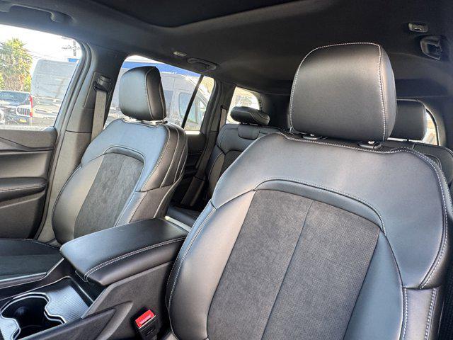 new 2025 Jeep Grand Cherokee car, priced at $46,775